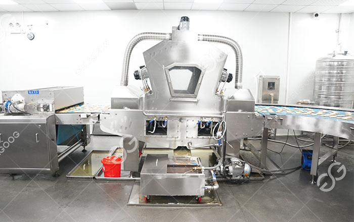 Industrial Biscuit Oil Spraying Machine
